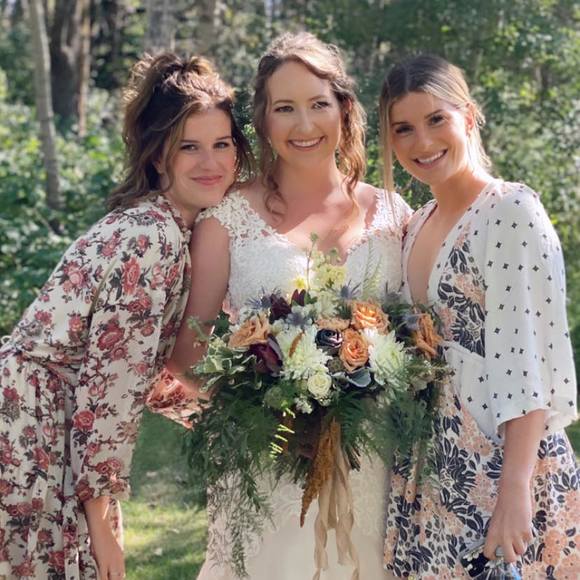 Meet your Posher, Kelsey - Picture 1 of 1